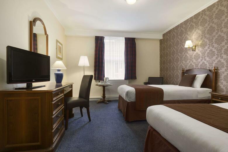 Hotel Ramada Crawley Gatwick