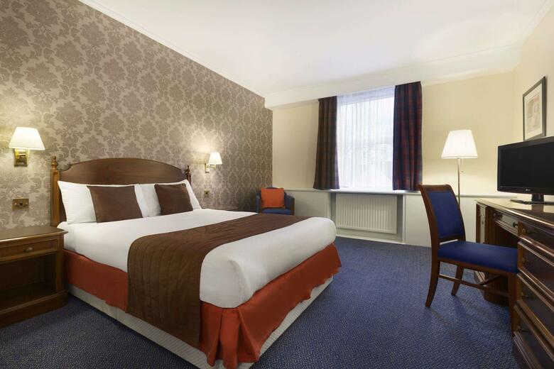 Hotel Ramada Crawley Gatwick
