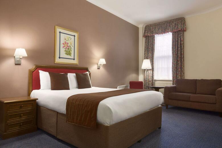 Hotel Ramada Crawley Gatwick