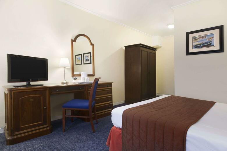 Hotel Ramada Crawley Gatwick
