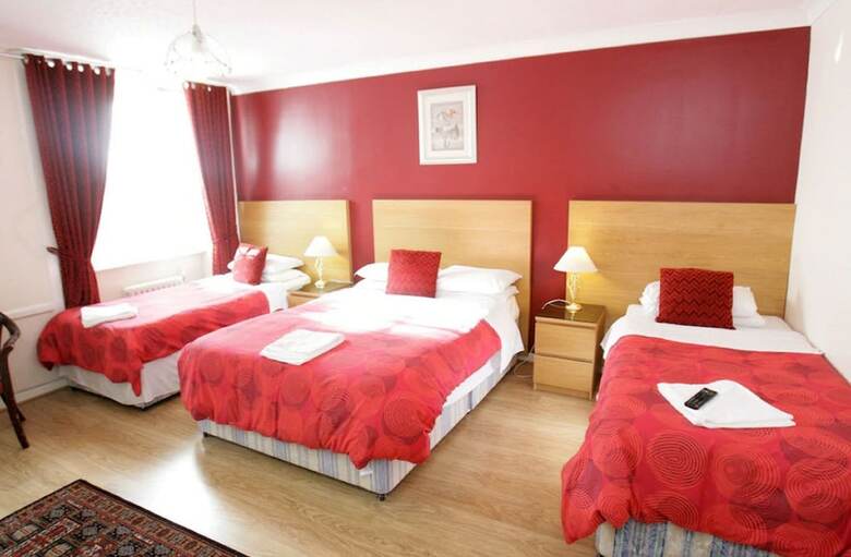 Clifton Hotel