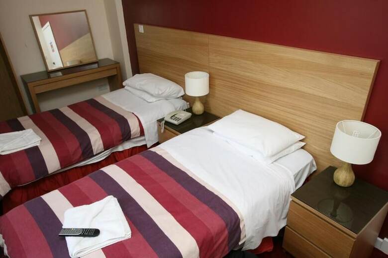 Clifton Hotel