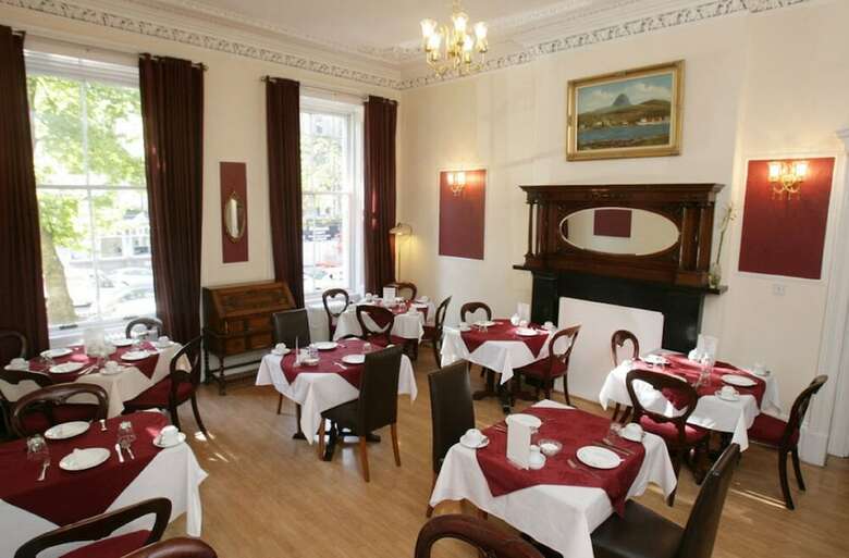 Clifton Hotel