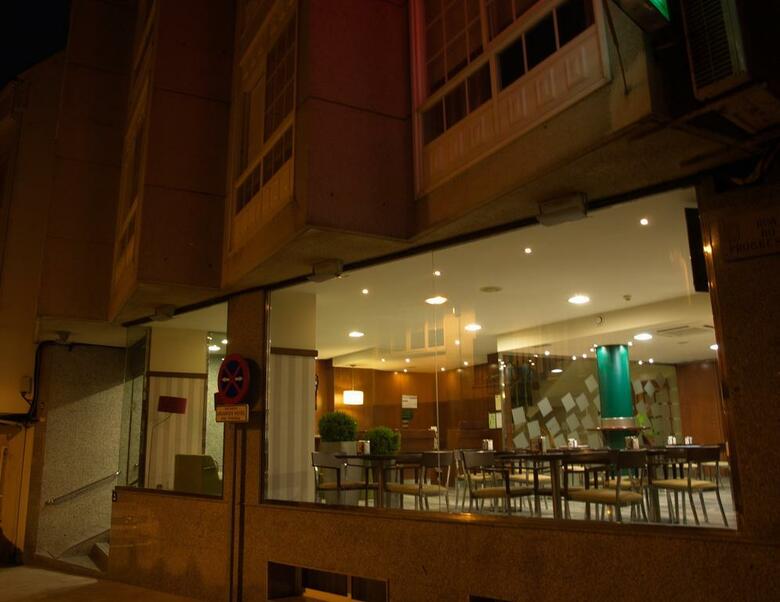 Hotel Atalaya II