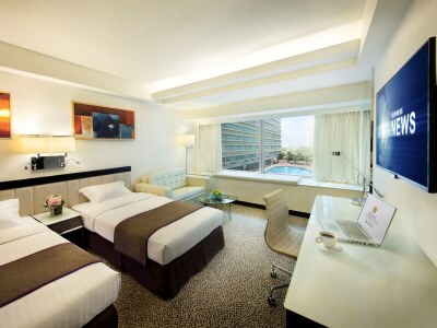 Regal Riverside Hotel