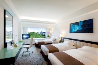 Regal Riverside Hotel