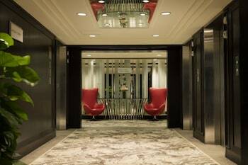 Regal Riverside Hotel