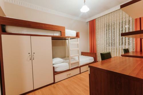 Nazli Apartments