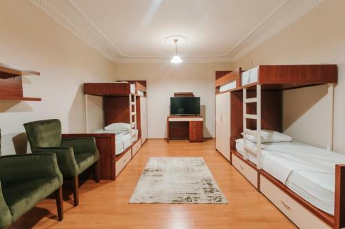 Nazli Apartments