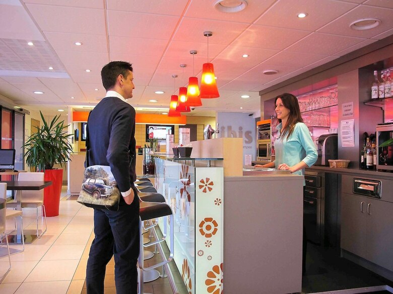 Hotel Ibis Etampes