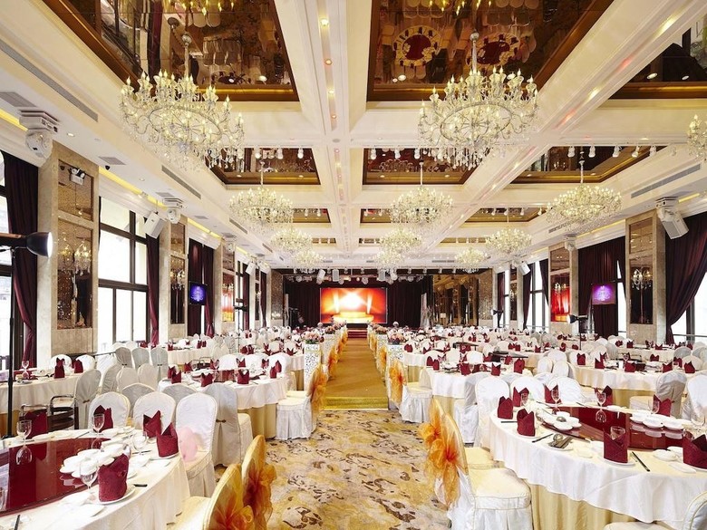Legend International Hotel