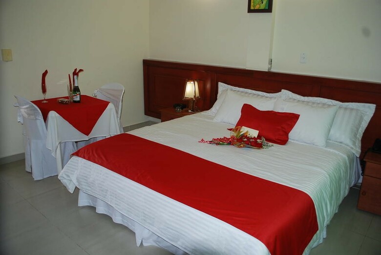 Hotel Los Puentes Comfacundi