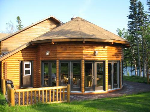 Tuckamore Lodge
