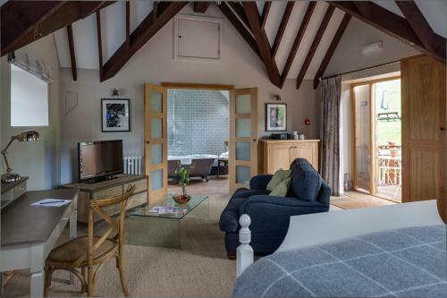 Agroturismo Tudor Farmhouse Hotel