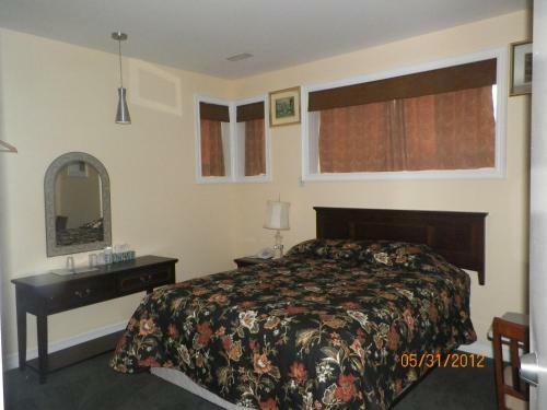 Sunparlor Motel