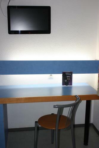 Hotel H�tel Centre Vall�e Bleue