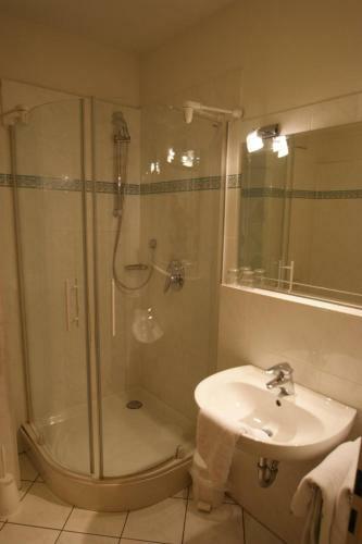Wald-caf� Hotel-restaurant