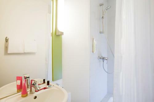 Hotel Ibis Budget Pontault Combault Rn4 Marne La Vall�e