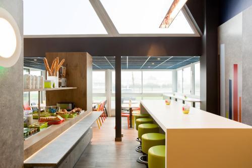 Hotel Ibis Budget Pontault Combault Rn4 Marne La Vall�e