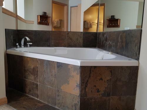 Hotel Sunset Resorts Canmore