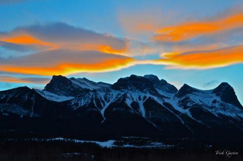 Hotel Sunset Resorts Canmore