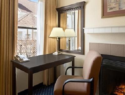 Hotel Hawthorn Suites - Fort Wayne