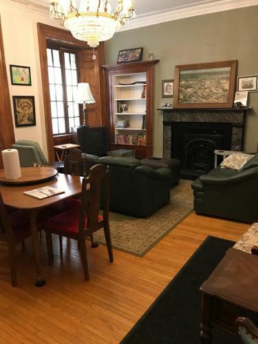Albergue Hamilton Guesthouse