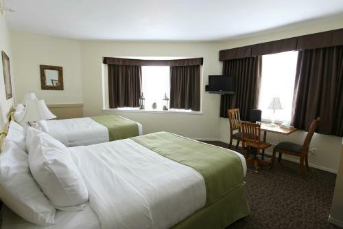 Royal Hotel