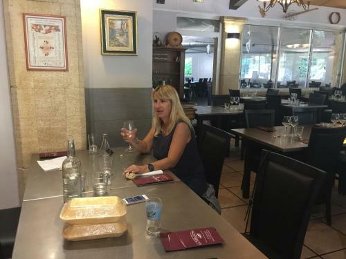 Hotel Du Moulin De La Pioline - La Table � Fromages