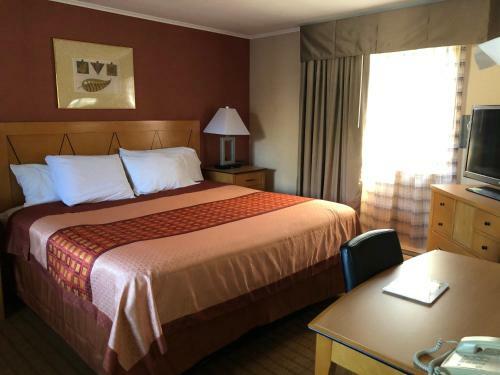 Hotel Wilbraham Inn