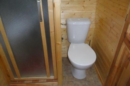 Agroturismo Le Chalet Du Chemin Et Sa Roulotte