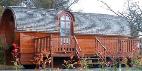 Agroturismo Le Chalet Du Chemin Et Sa Roulotte