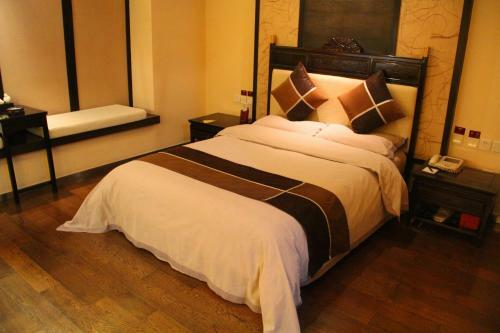 Famen Temple Hotel