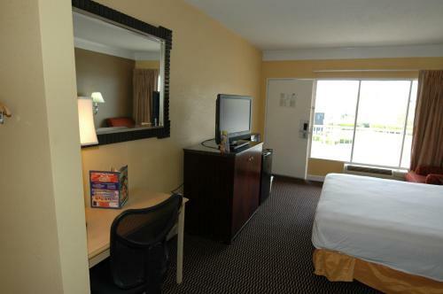 Motel Ambassadors Inn And Suites - Virginia Beach