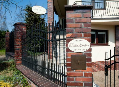 Hostal Villa Gardena