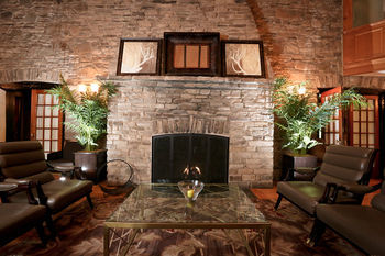 Hotel The Glenerin Inn