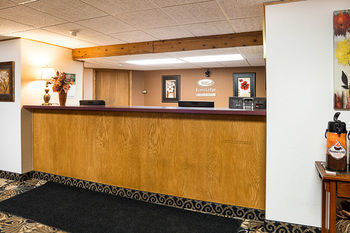 Hotel Econo Lodge Near Miller Hill Mall