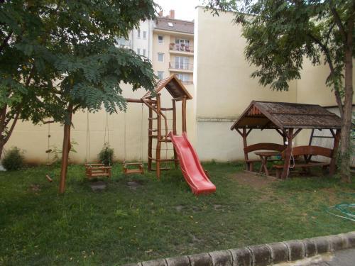 Grand Park Hotel/hostel