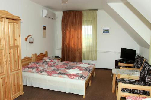 Hostal Olympos Panzi�