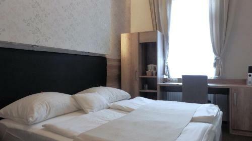 Hostal Caesar Panzi�