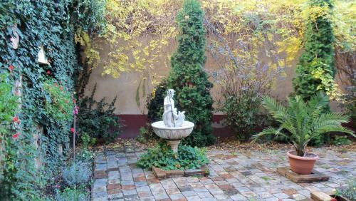 Hostal Caesar Panzi�