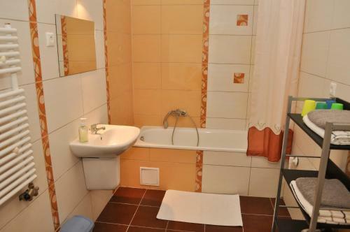 Tisza Palota Apartmanok