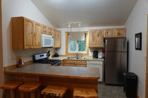 Salmon Catcher Lodge