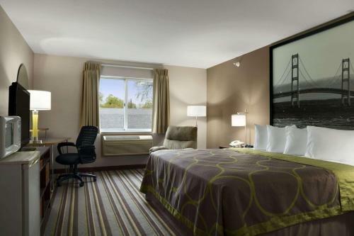 Hotel Super 8 Manistee