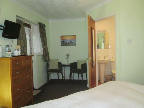 Crossways House Bed And Breakfast