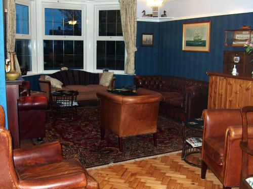 Crossways House Bed And Breakfast