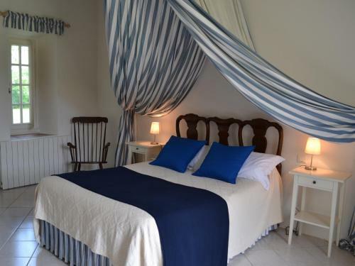 Bed & Breakfast Ch�teau De Mazeli�res