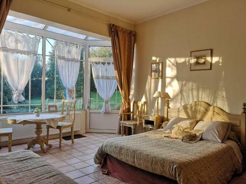 Bed & Breakfast Le Domaine Des Pr�s Du Hom