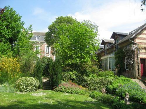 Bed & Breakfast Le Domaine Des Pr�s Du Hom