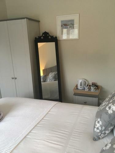Downsfield Bed And Breakfast